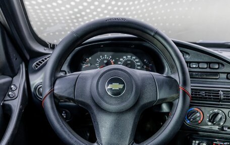 Chevrolet Niva I рестайлинг, 2016 год, 589 000 рублей, 10 фотография