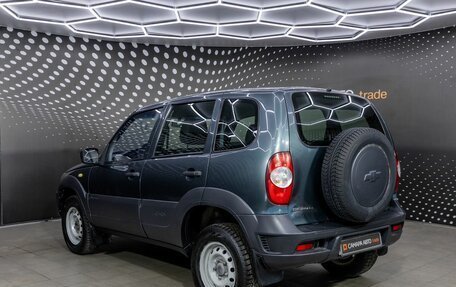 Chevrolet Niva I рестайлинг, 2016 год, 589 000 рублей, 4 фотография