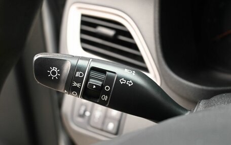 Hyundai Solaris II рестайлинг, 2021 год, 1 899 000 рублей, 12 фотография