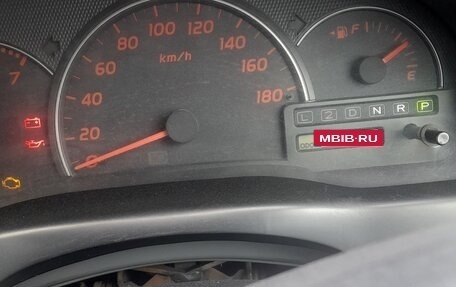 Toyota Ipsum II, 2002 год, 1 050 000 рублей, 7 фотография
