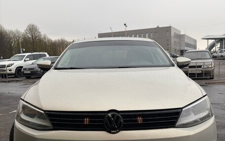 Volkswagen Jetta VI, 2011 год, 680 000 рублей, 6 фотография