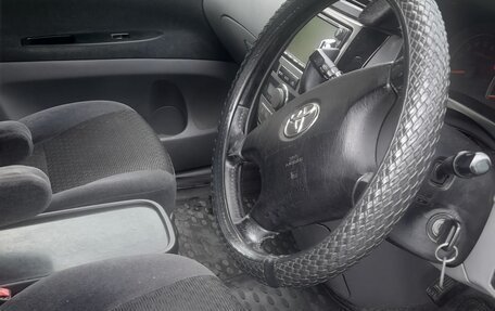 Toyota Ipsum II, 2002 год, 1 050 000 рублей, 9 фотография