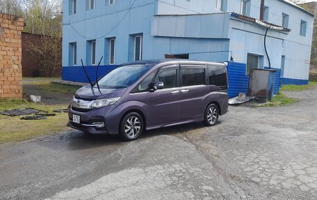 Honda Stepwgn IV, 2015 год, 1 890 000 рублей, 3 фотография