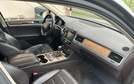 Volkswagen Touareg III, 2012 год, 1 750 000 рублей, 9 фотография