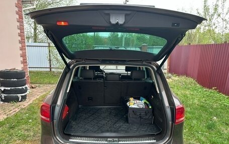 Volkswagen Touareg III, 2012 год, 1 750 000 рублей, 8 фотография