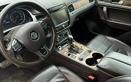 Volkswagen Touareg III, 2012 год, 1 750 000 рублей, 12 фотография