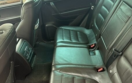 Volkswagen Touareg III, 2012 год, 1 750 000 рублей, 7 фотография