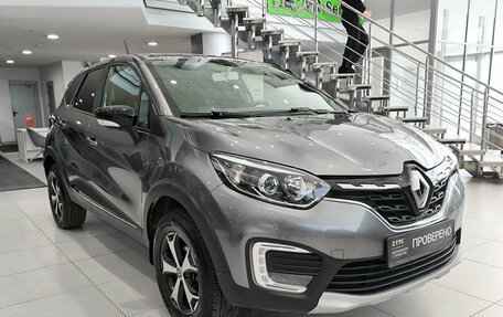 Renault Kaptur I рестайлинг, 2021 год, 1 580 000 рублей, 3 фотография