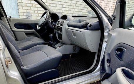 Renault Symbol I, 2006 год, 325 000 рублей, 19 фотография
