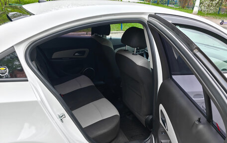 Chevrolet Cruze II, 2012 год, 800 000 рублей, 9 фотография