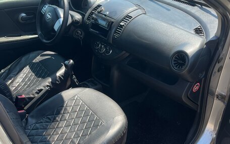 Nissan Note II рестайлинг, 2006 год, 380 000 рублей, 11 фотография