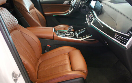 BMW X7, 2021 год, 9 500 000 рублей, 8 фотография