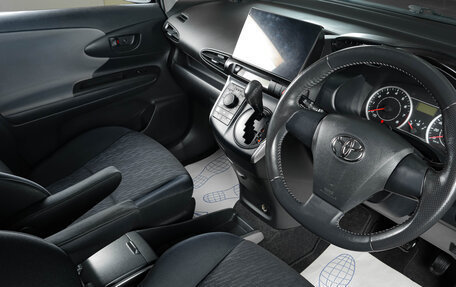 Toyota Wish II, 2010 год, 1 259 000 рублей, 8 фотография