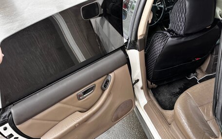 Subaru Outback III, 2000 год, 450 000 рублей, 13 фотография