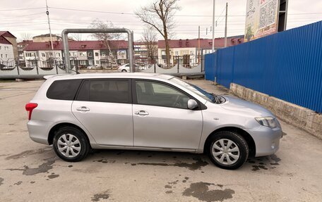 Toyota Corolla, 2010 год, 630 000 рублей, 3 фотография