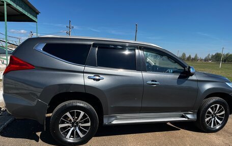 Mitsubishi Pajero Sport III рестайлинг, 2020 год, 3 100 000 рублей, 4 фотография