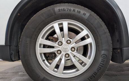 Mitsubishi Outlander III рестайлинг 3, 2014 год, 1 595 000 рублей, 17 фотография