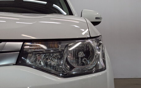 Mitsubishi Outlander III рестайлинг 3, 2014 год, 1 595 000 рублей, 18 фотография