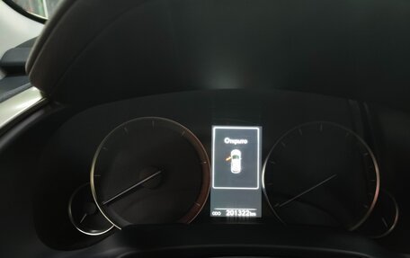 Lexus RX IV рестайлинг, 2019 год, 4 120 000 рублей, 8 фотография