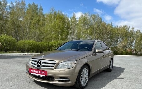 Mercedes-Benz C-Класс, 2011 год, 1 500 000 рублей, 2 фотография