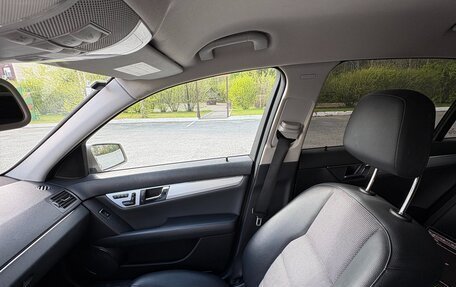 Mercedes-Benz C-Класс, 2011 год, 1 500 000 рублей, 17 фотография