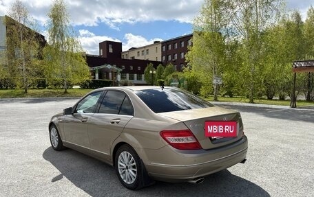 Mercedes-Benz C-Класс, 2011 год, 1 500 000 рублей, 5 фотография