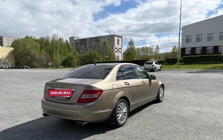 Mercedes-Benz C-Класс, 2011 год, 1 500 000 рублей, 7 фотография