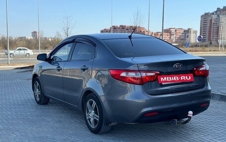 KIA Rio III рестайлинг, 2013 год, 870 000 рублей, 10 фотография