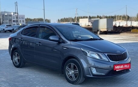 KIA Rio III рестайлинг, 2013 год, 870 000 рублей, 15 фотография