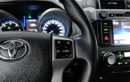 Toyota Land Cruiser Prado 150 рестайлинг 2, 2015 год, 3 250 000 рублей, 20 фотография