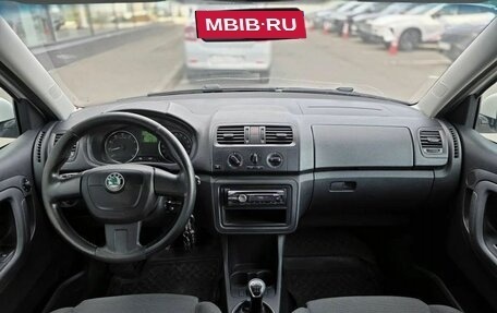 Skoda Fabia II, 2011 год, 440 000 рублей, 8 фотография