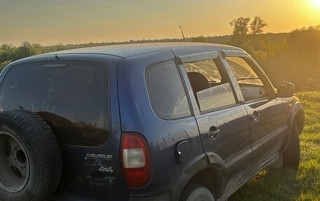 Chevrolet Niva I рестайлинг, 2006 год, 240 000 рублей, 5 фотография