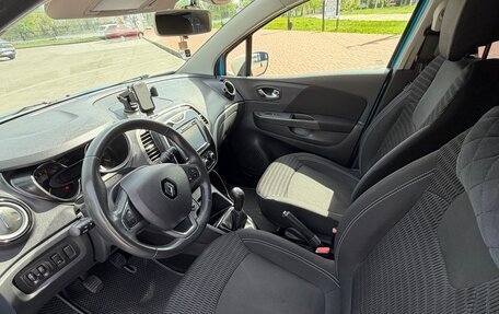 Renault Kaptur I рестайлинг, 2016 год, 1 000 000 рублей, 8 фотография