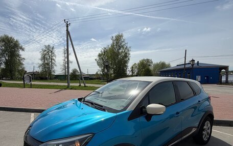 Renault Kaptur I рестайлинг, 2016 год, 1 000 000 рублей, 6 фотография