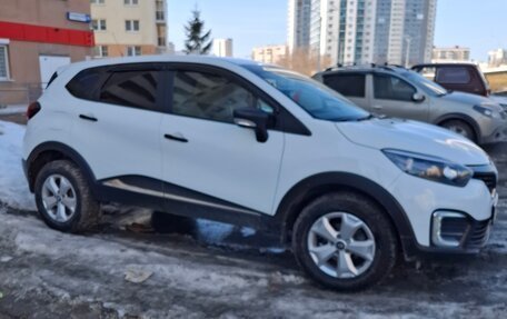 Renault Kaptur I рестайлинг, 2018 год, 1 380 000 рублей, 5 фотография