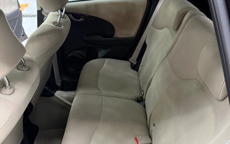 Honda Fit III, 2011 год, 820 000 рублей, 12 фотография