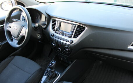 Hyundai Solaris II рестайлинг, 2021 год, 1 585 000 рублей, 11 фотография