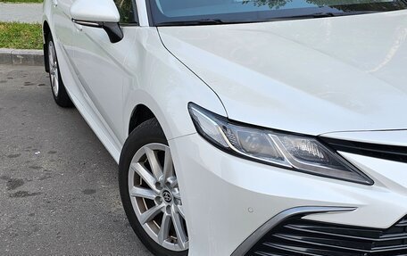 Toyota Camry, 2021 год, 2 189 000 рублей, 2 фотография