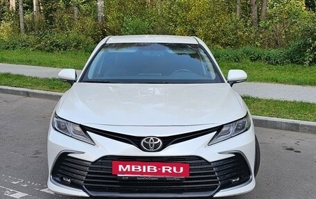 Toyota Camry, 2021 год, 2 189 000 рублей, 12 фотография