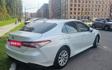 Toyota Camry, 2021 год, 2 189 000 рублей, 7 фотография