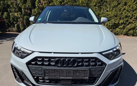 Audi A1, 2022 год, 2 722 000 рублей, 1 фотография