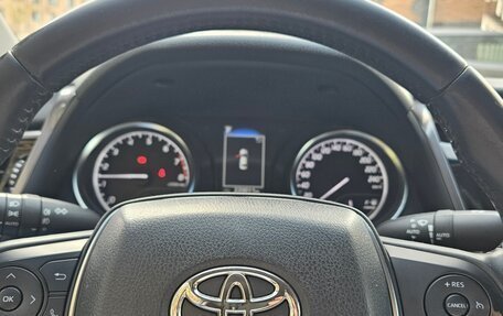Toyota Camry, 2021 год, 2 189 000 рублей, 14 фотография