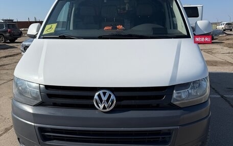 Volkswagen Transporter T5 рестайлинг, 2011 год, 1 200 000 рублей, 4 фотография