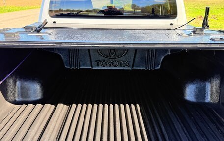 Toyota Hilux VIII, 2018 год, 3 550 000 рублей, 8 фотография