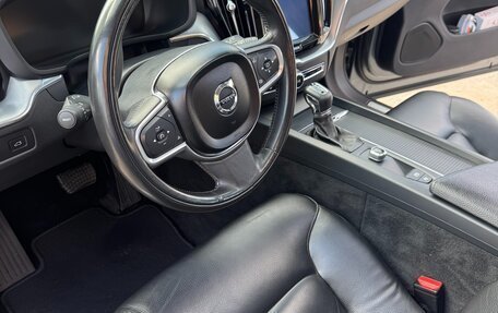 Volvo XC60 II, 2018 год, 2 690 000 рублей, 16 фотография
