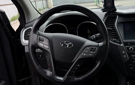 Hyundai Santa Fe III рестайлинг, 2016 год, 2 250 000 рублей, 16 фотография