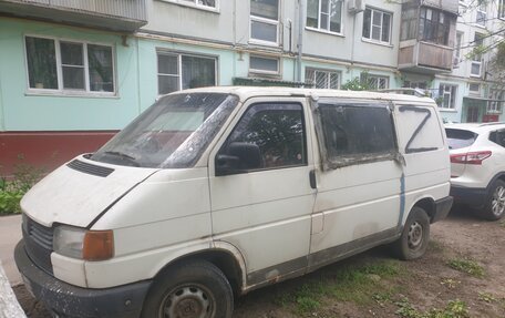Volkswagen Transporter T4, 1992 год, 250 000 рублей, 3 фотография