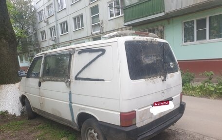 Volkswagen Transporter T4, 1992 год, 250 000 рублей, 2 фотография