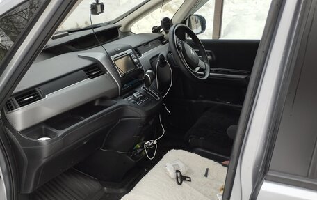 Honda Freed II, 2018 год, 1 450 000 рублей, 4 фотография