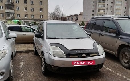 Ford Fiesta, 2004 год, 320 000 рублей, 5 фотография